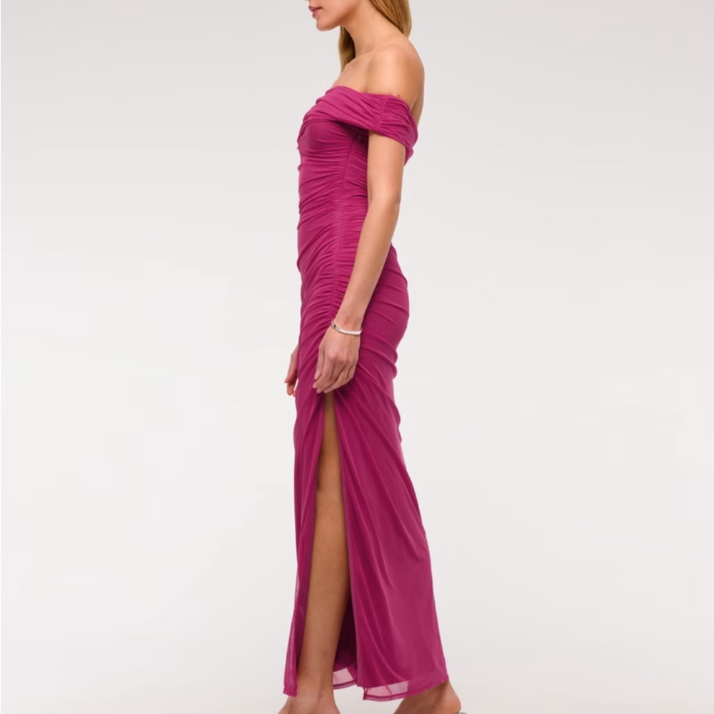 Abercrombie & Fitch Strapless Magenta Dress - Picture 3 of 7